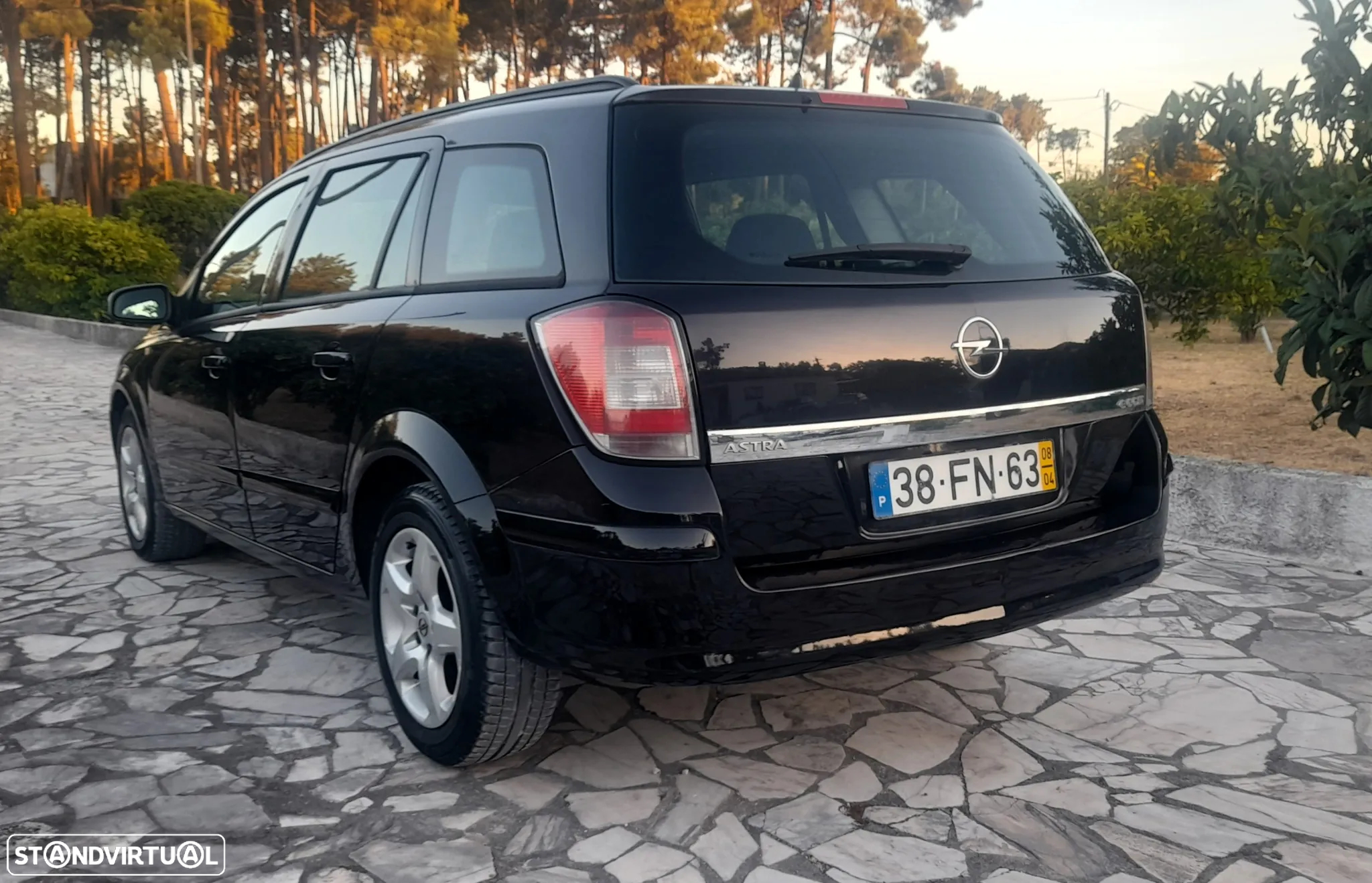 Opel Astra Caravan 1.3 CDTi Enjoy - 5