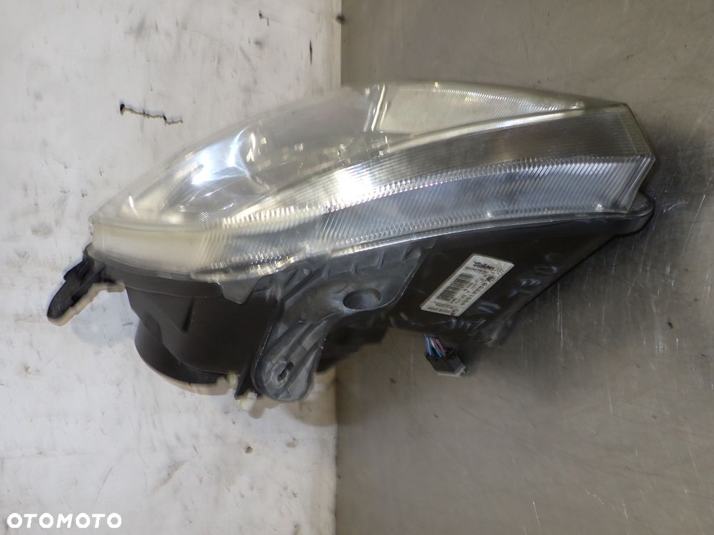 LAMPA PRAWA PRZEDNIA OPEL MERIVA-A 1.7 93321054 89035113 - 9