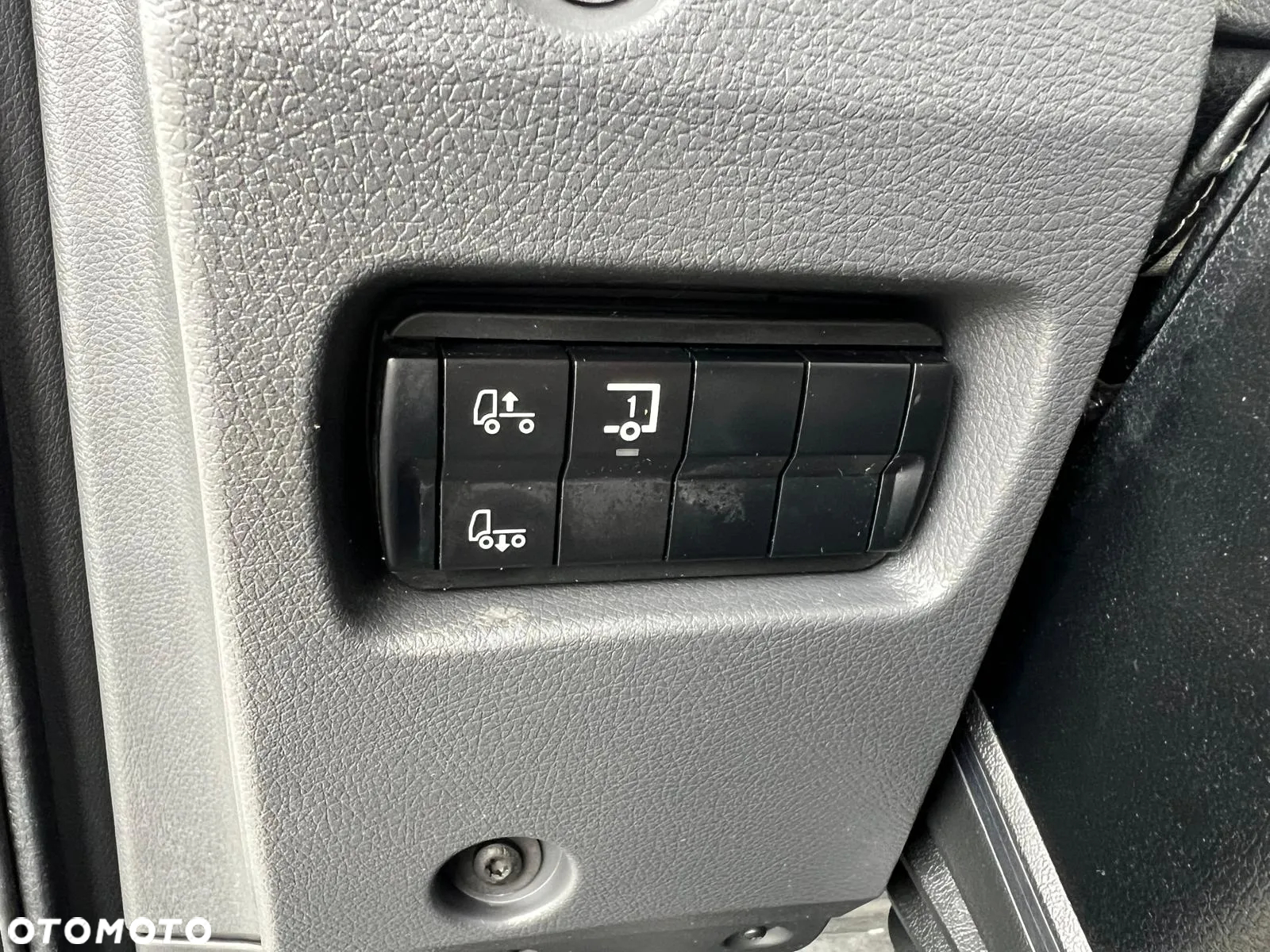 Mercedes-Benz ATEGO 816 EURO 6 CHŁODNIA HAKOWA KONTENER IZOTERMA LAMBERET PODUSZKI KLIMA - 21