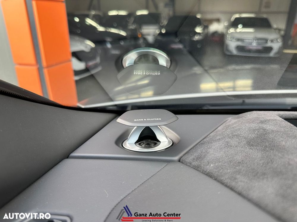 Lamborghini URUS Standard - 29