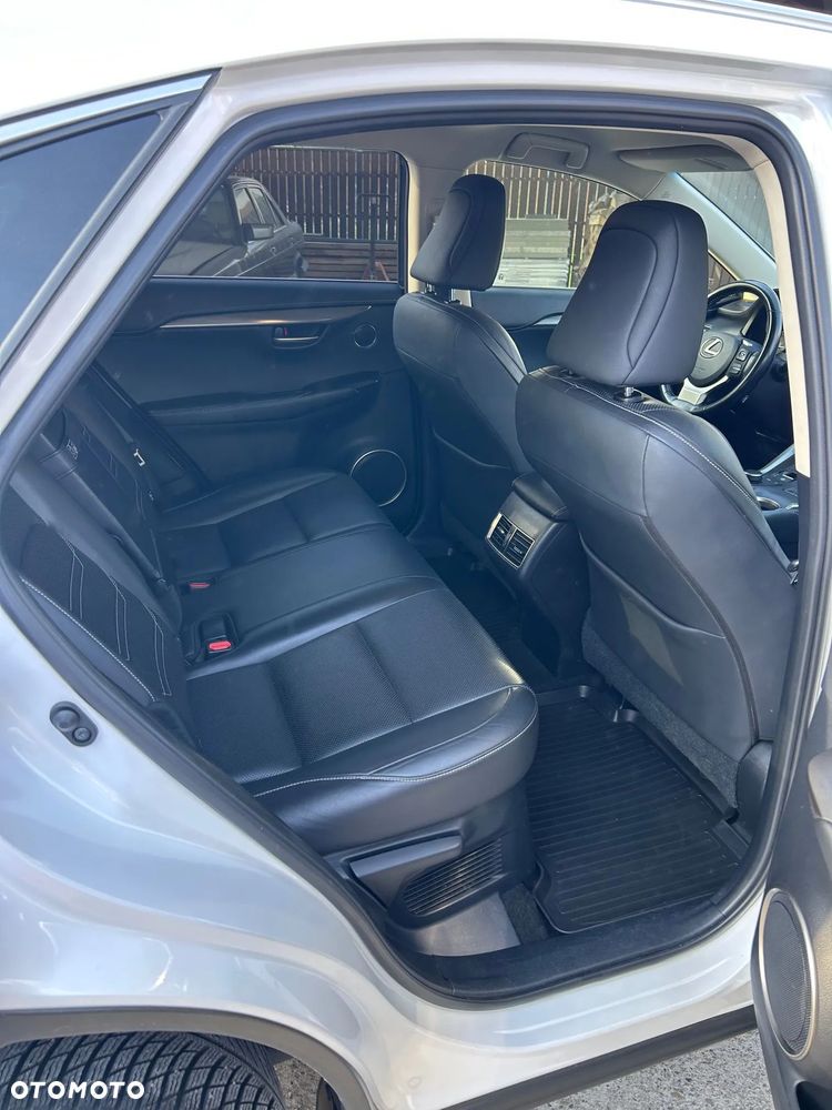 Lexus NX 200t Comfort AWD - 13