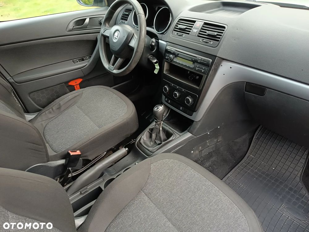 Skoda Yeti - 23