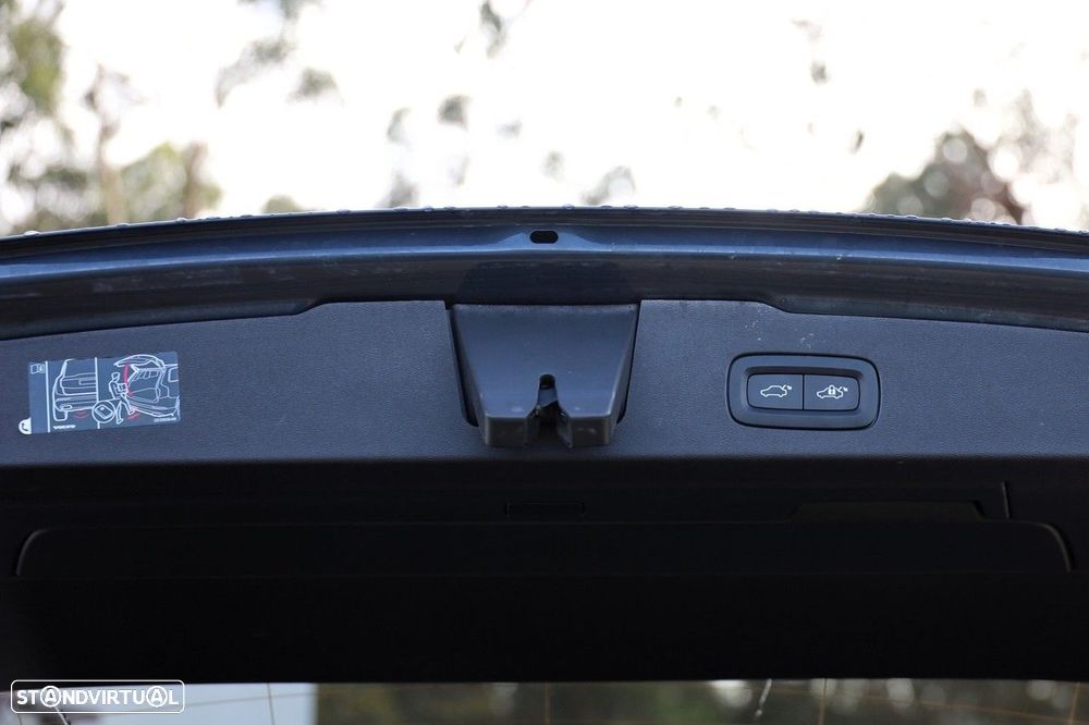 Volvo V60 2.0 T6 AWD TE Core - 6