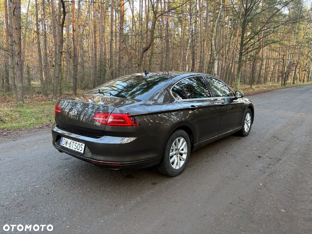 Volkswagen Passat 2.0 TDI BMT Trendline DSG7 - 5