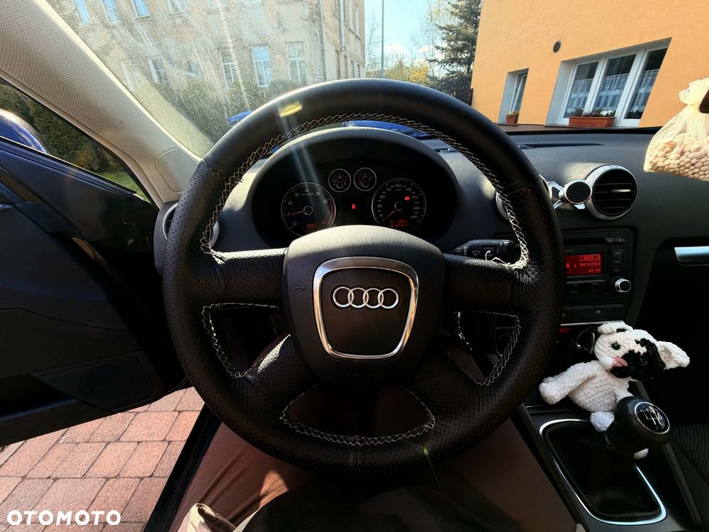 Audi A3 Sportback 1.6 Ambiente - 7