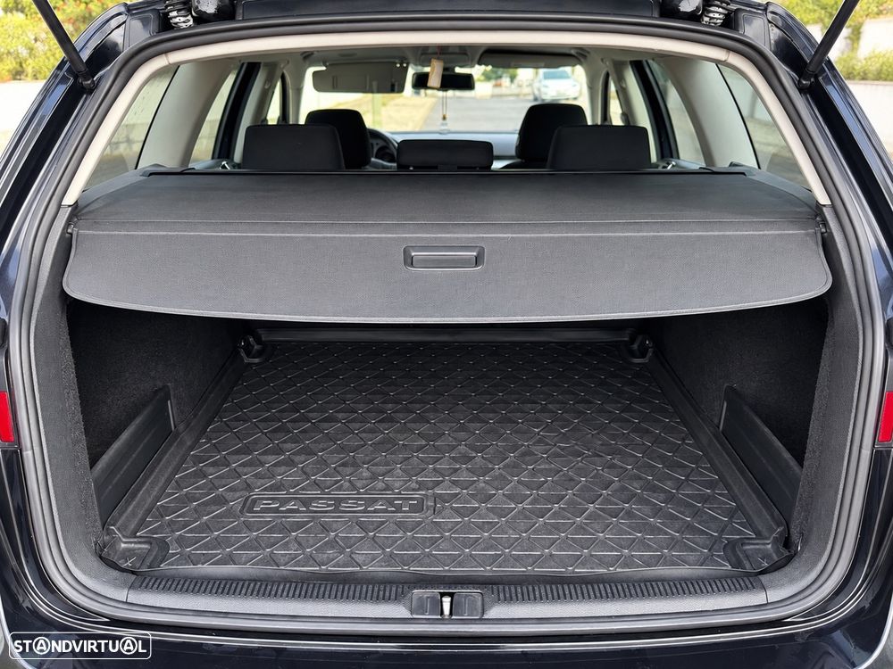 VW Passat 2.0 TDI Sportline - 6