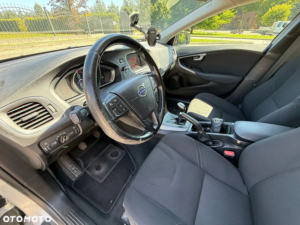 Volvo V40 D4 Drive-E Kinetic - 27