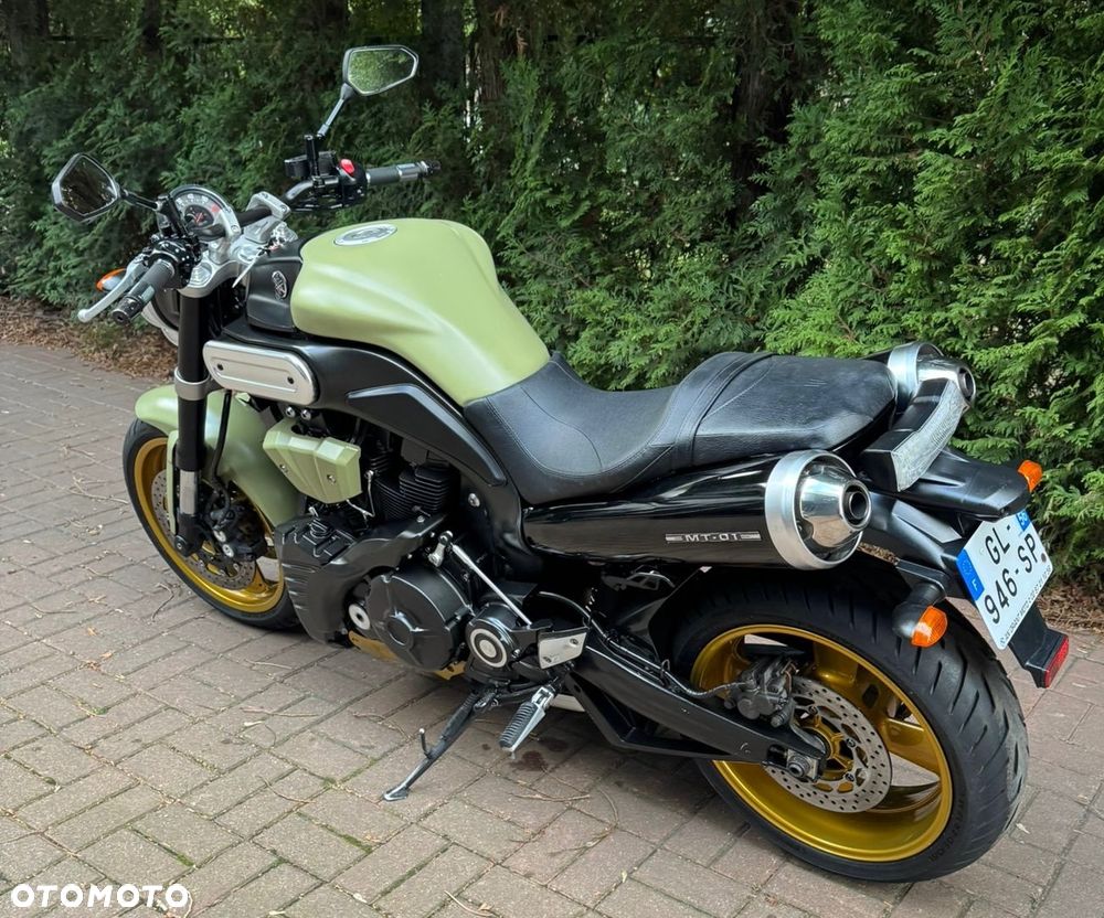 Yamaha MT - 11