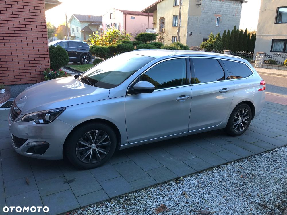 Peugeot 308 - 3