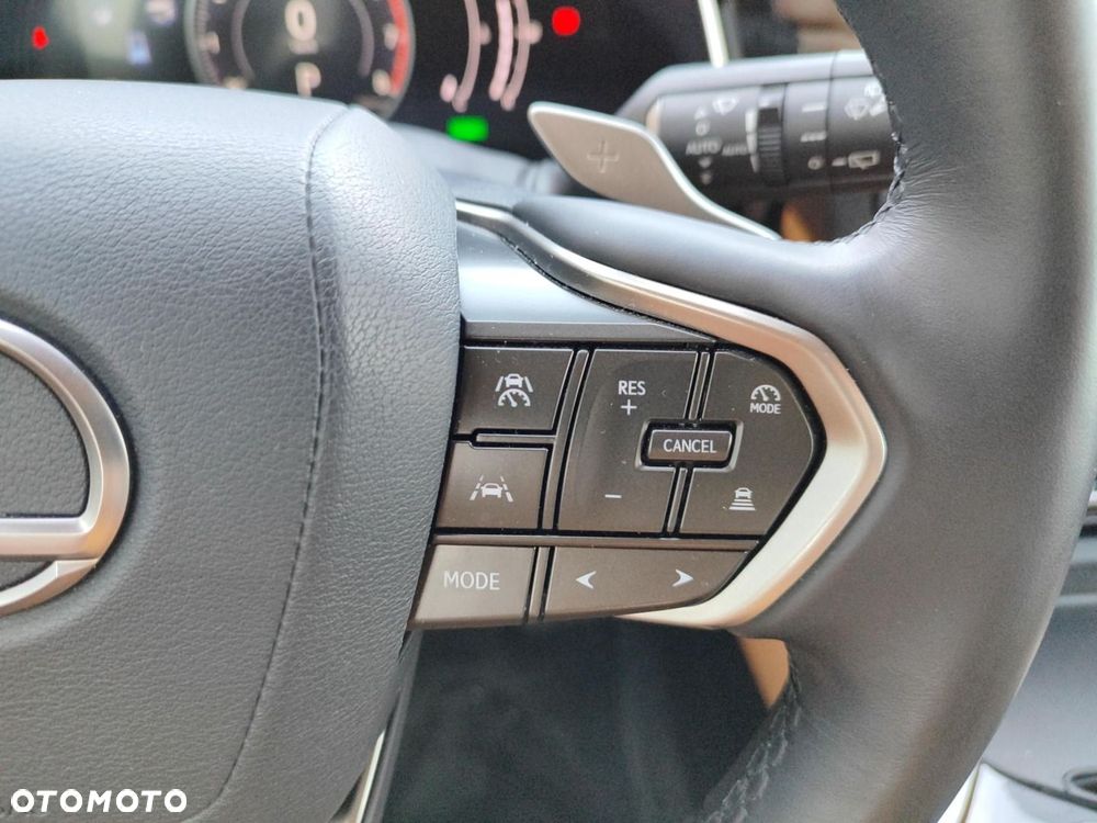 Lexus NX 350h Prestige AWD - 18