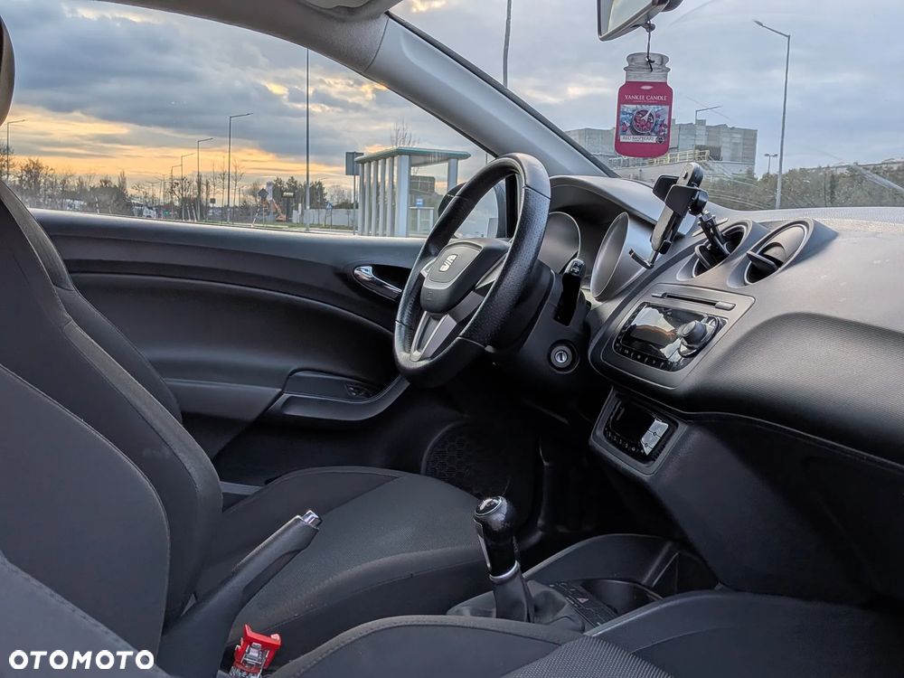 Seat Ibiza SC 1.4 16V Style - 5