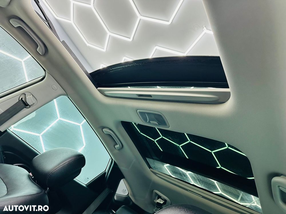 Hyundai ix35 1.7 CRDI 2WD Fifa World Cup Edition - 19