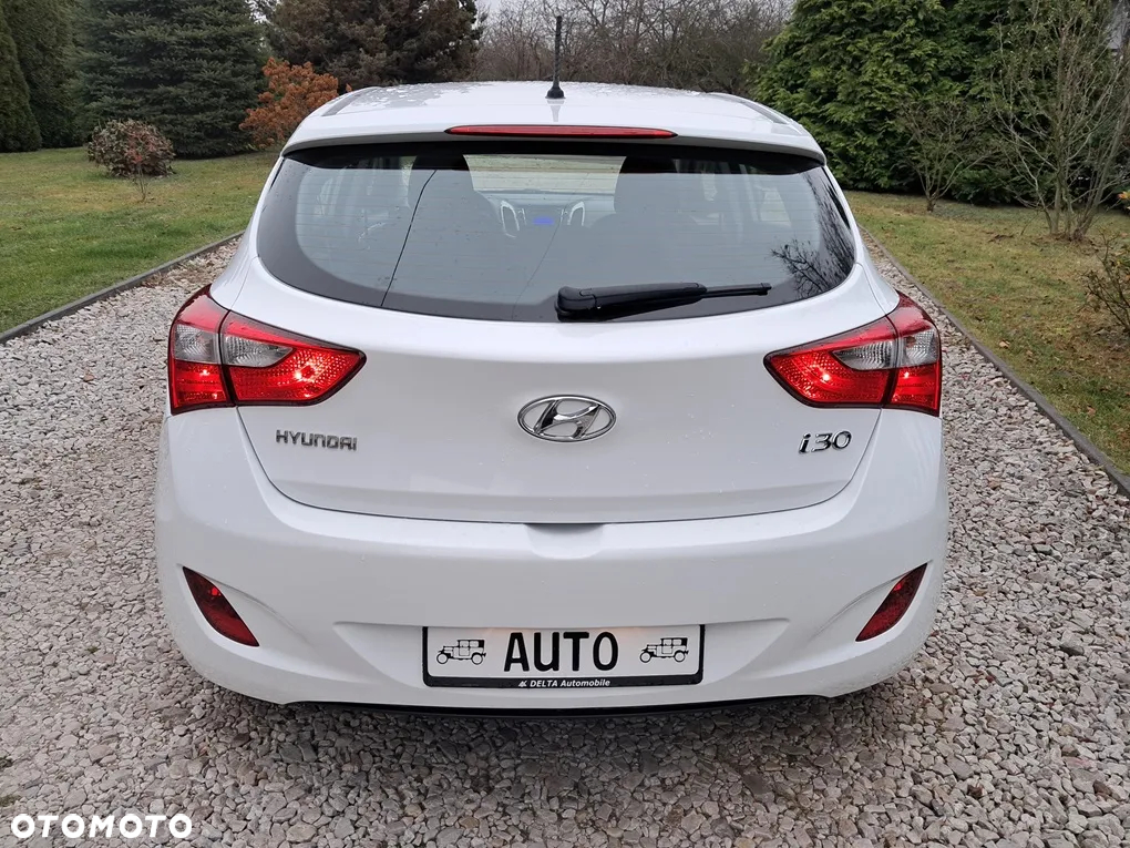 Hyundai i30 1.4 Passion - 6