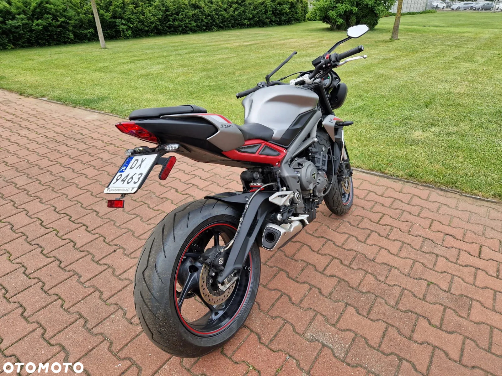 Triumph Street Triple - 6