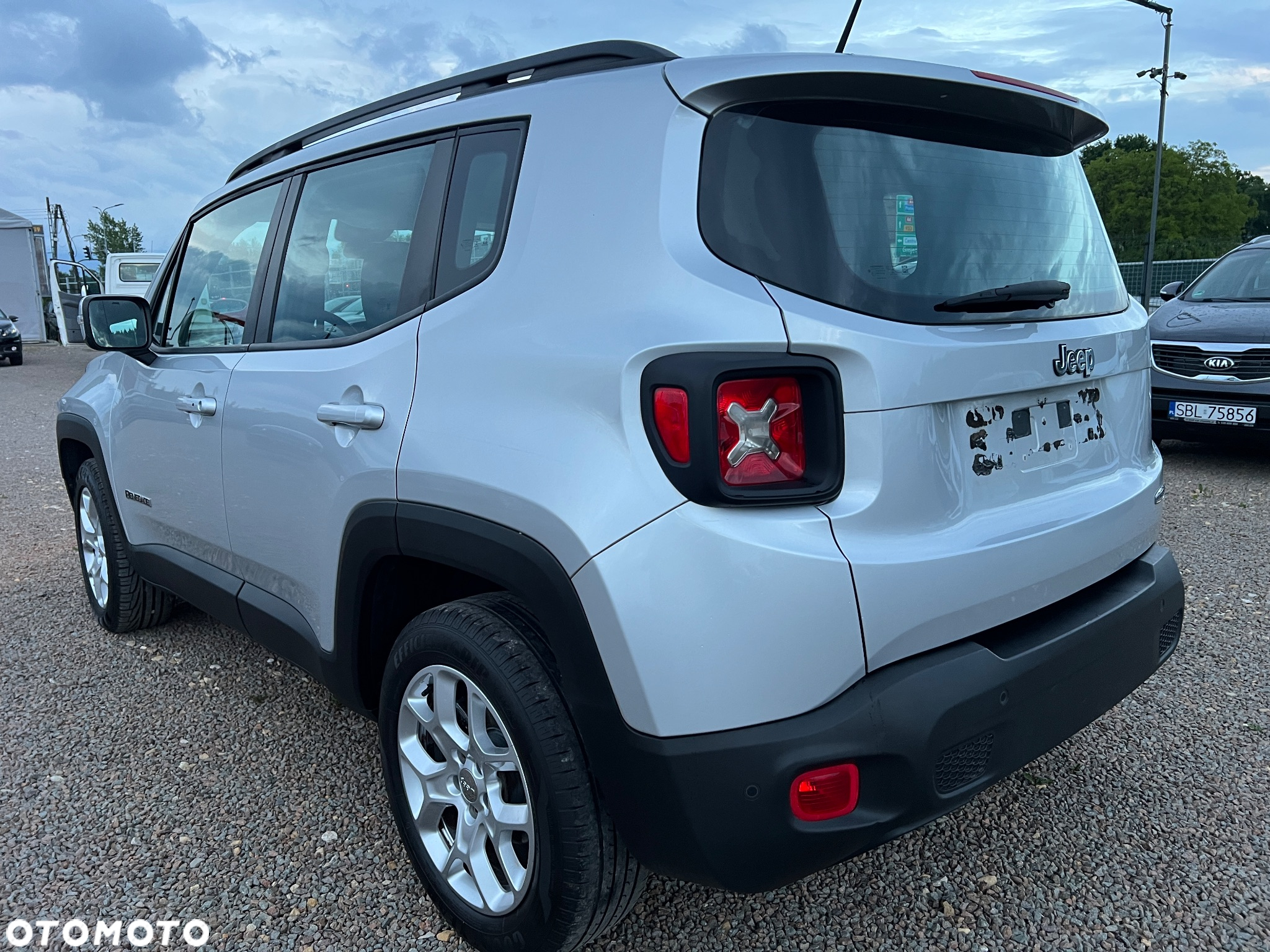 Jeep Renegade 1.4 MultiAir Longitude - 8