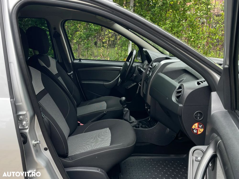 Dacia Duster 1.5 dCi 4x4 Prestige - 29
