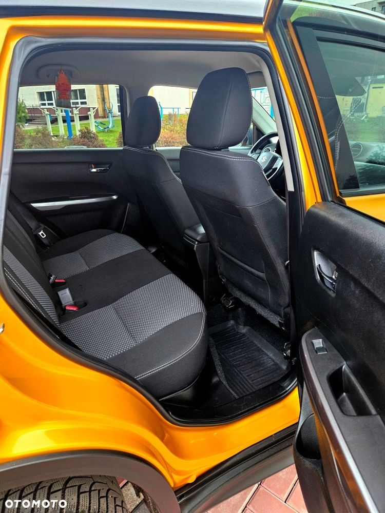 Suzuki Vitara 1.5 Dualjet Hybrid Allgrip AGS Comfort+ - 18