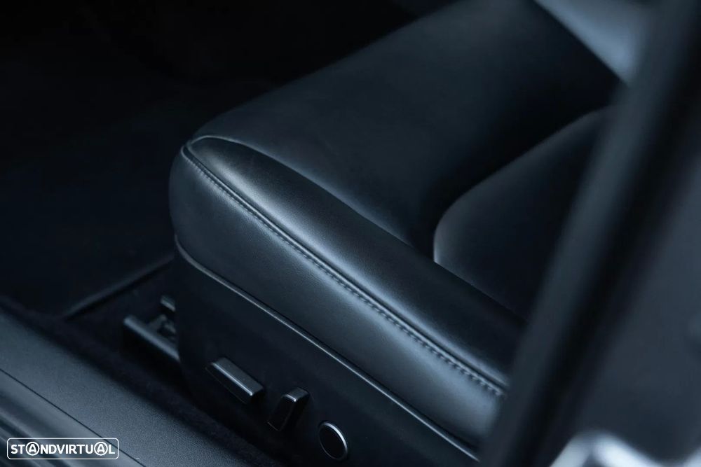 Tesla Model 3 Long Range Tração Traseira Premium - 11