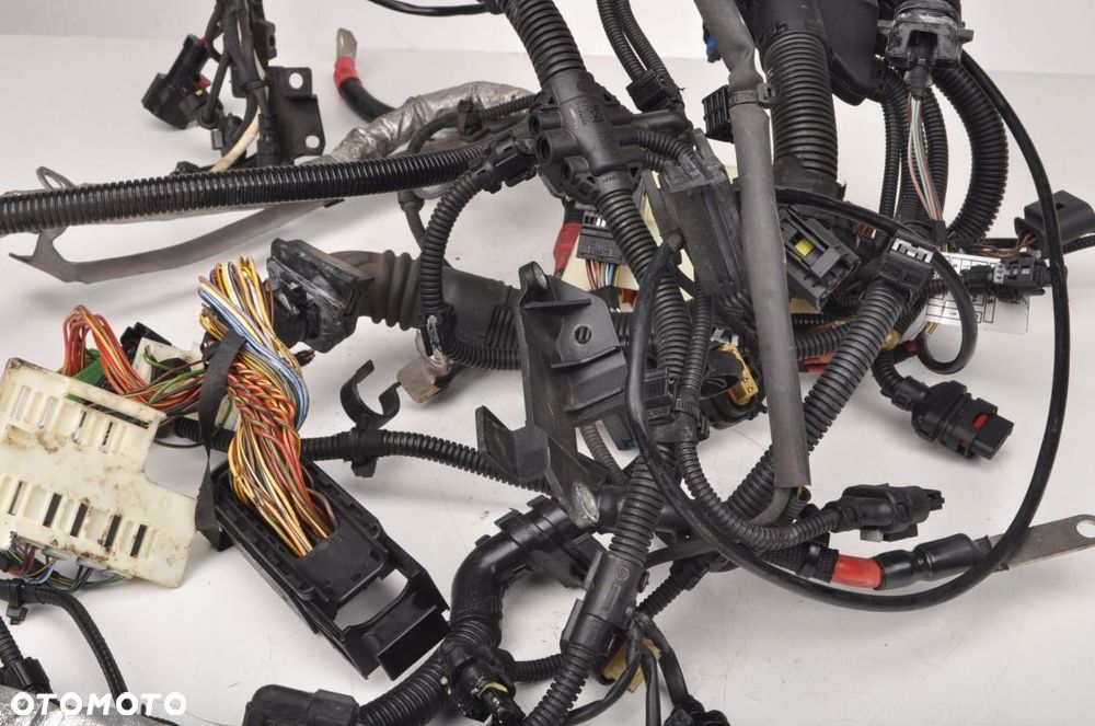 BMW F21 LIFT 2.0 WIĄZKA INSTALACJA SILNIKA 8586571 - 8