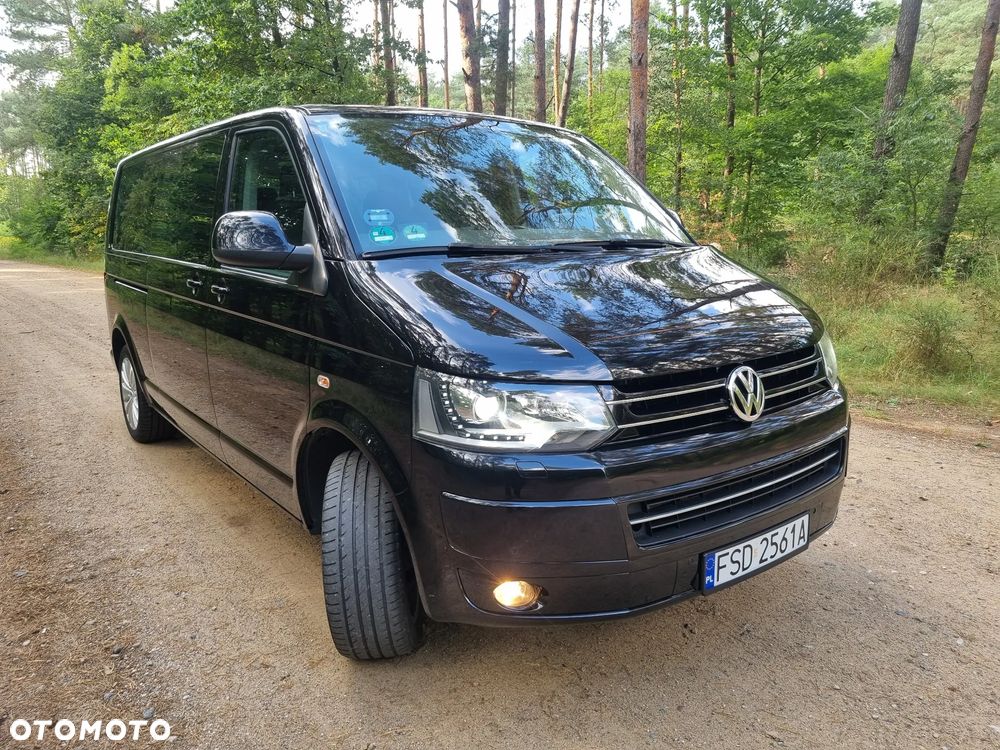 Volkswagen Caravelle - 32