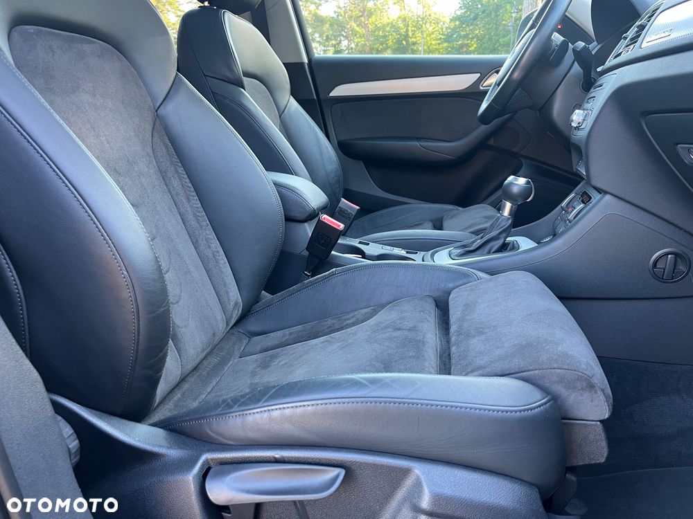 Audi Q3 2.0 TFSI Quattro Sport S tronic - 33
