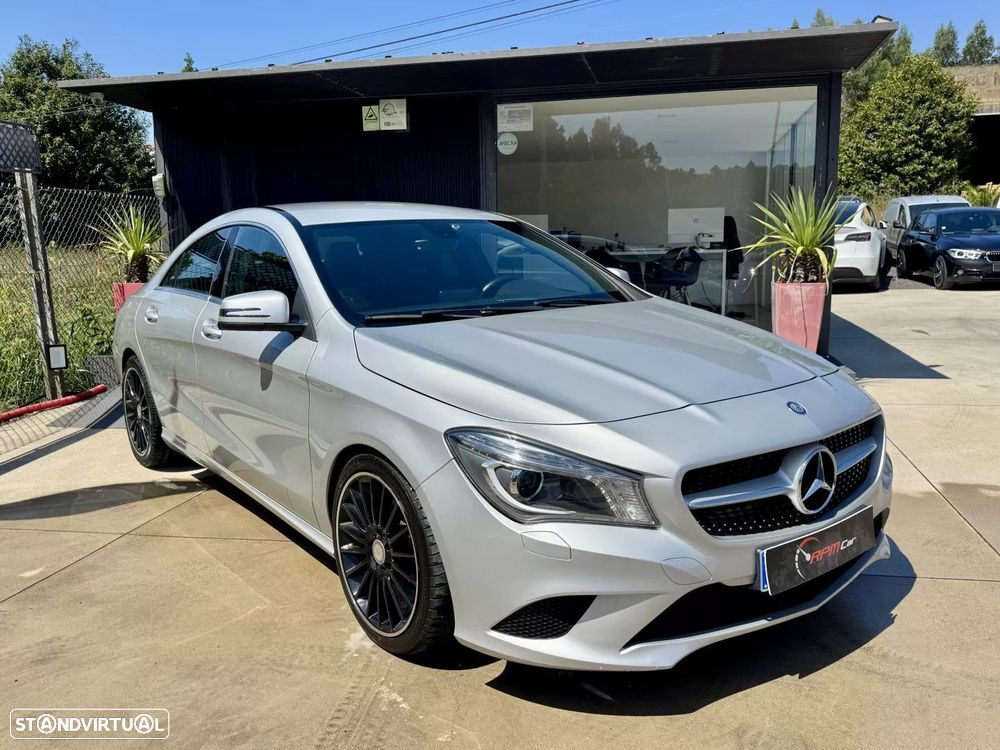 Mercedes-Benz CLA 220 CDI Urban Aut. - 13