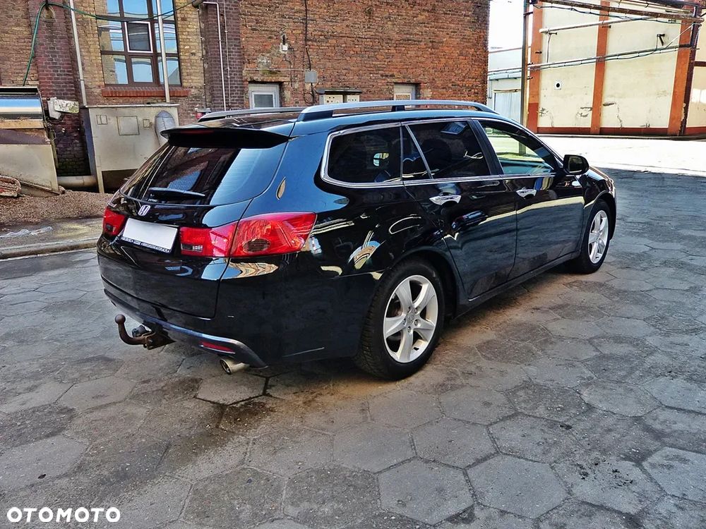 Honda Accord 2.0 Executive - 8