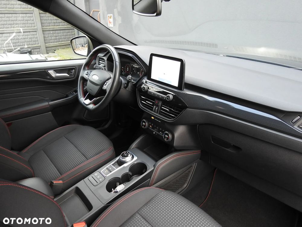 Ford Kuga 1.5 EcoBlue ST-LINE - 29