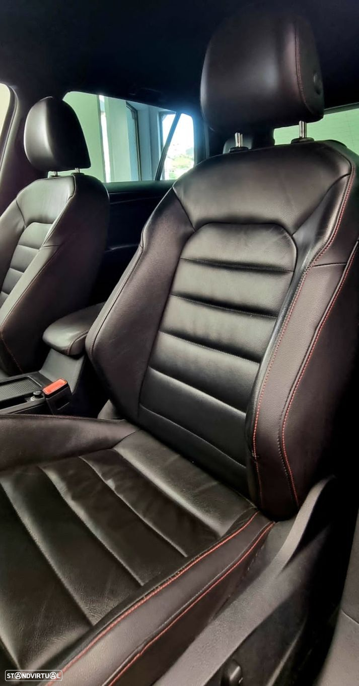VW Golf 2.0 TSi GTi DSG Performance - 30
