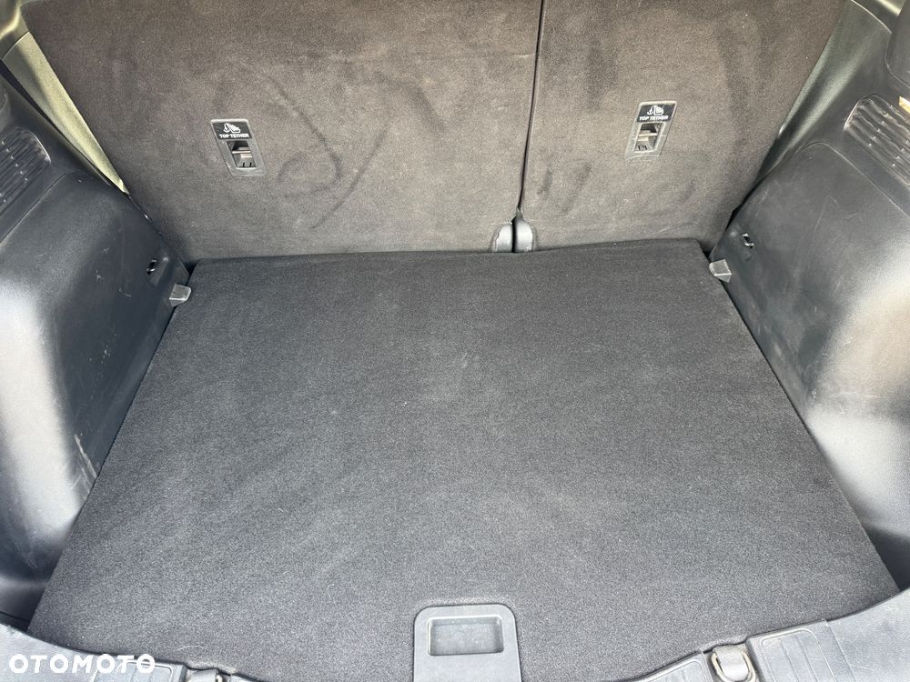 Ford Kuga 2.5 FHEV FWD Titanium - 33