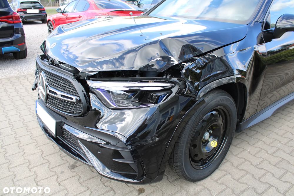 Mercedes-Benz GLC 200 mHEV 4-Matic AMG Line - 11