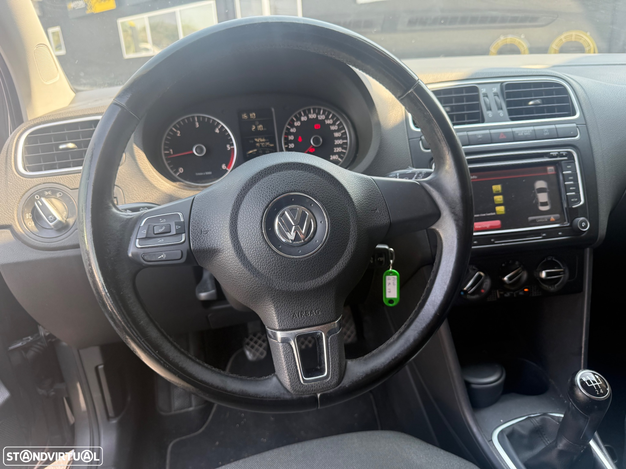 VW Polo 1.6 TDI Highline - 47