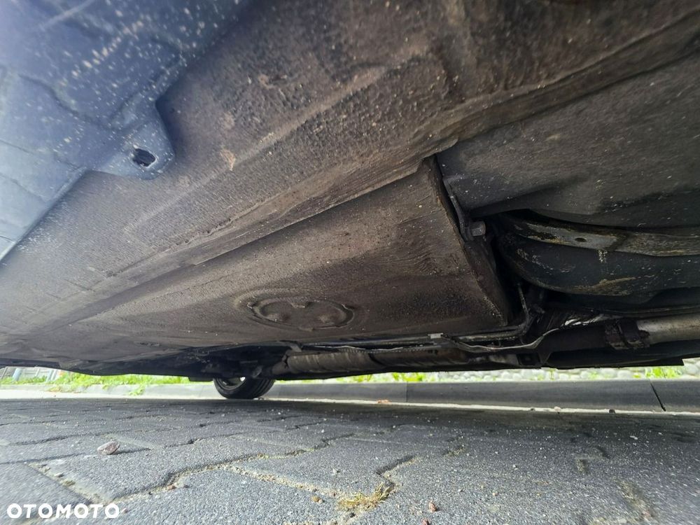 BMW Seria 3 316i - 29