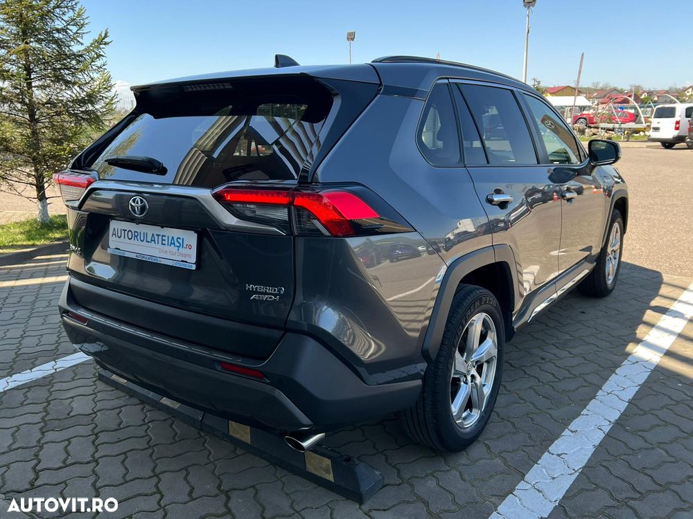 Toyota RAV4 2.5 VVT-iE 4x4 Luxury - 8