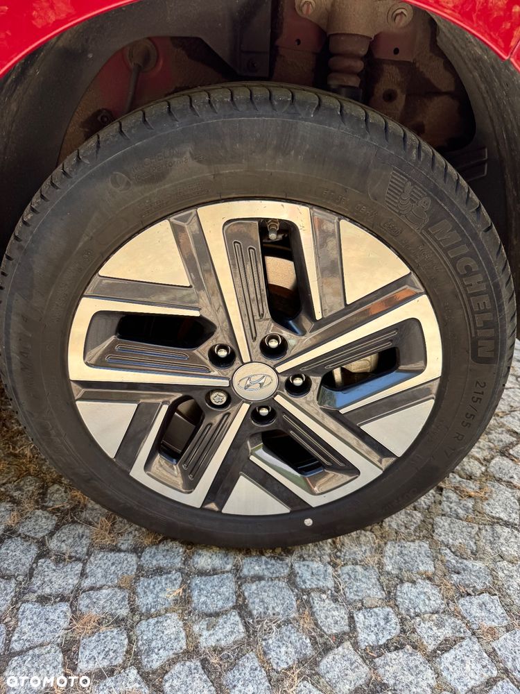 Hyundai Kona Electric 39kWh Executive - 32