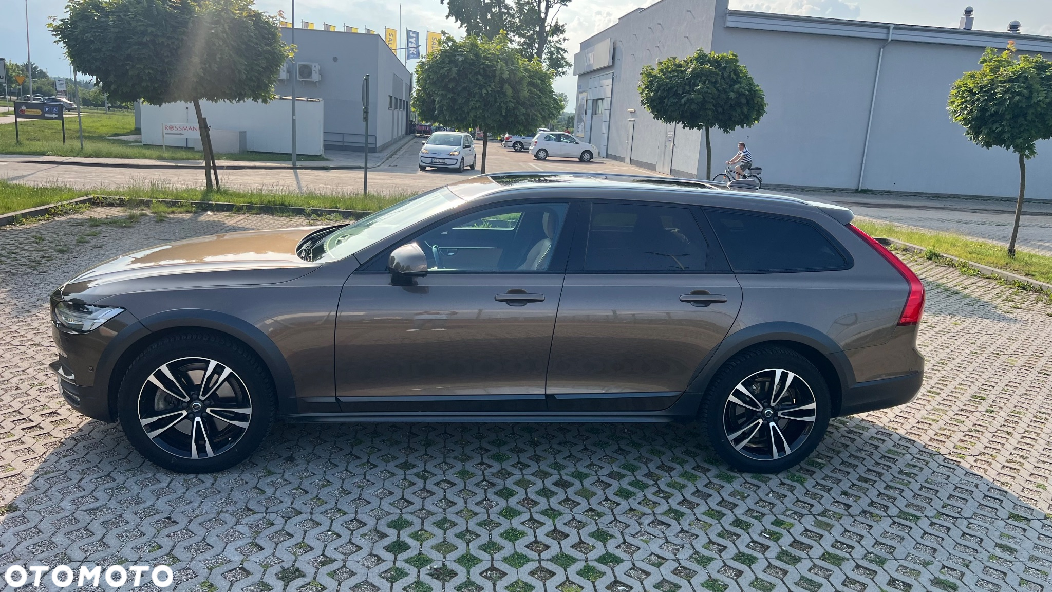 Volvo V90 Cross Country T5 AWD - 8