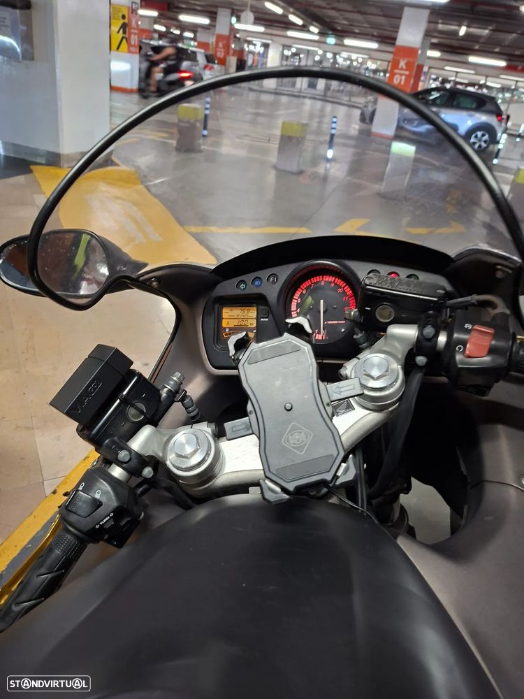 Honda CBR - 2