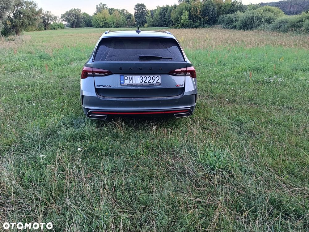 Skoda Octavia 2.0 TSI RS 245 DSG - 7