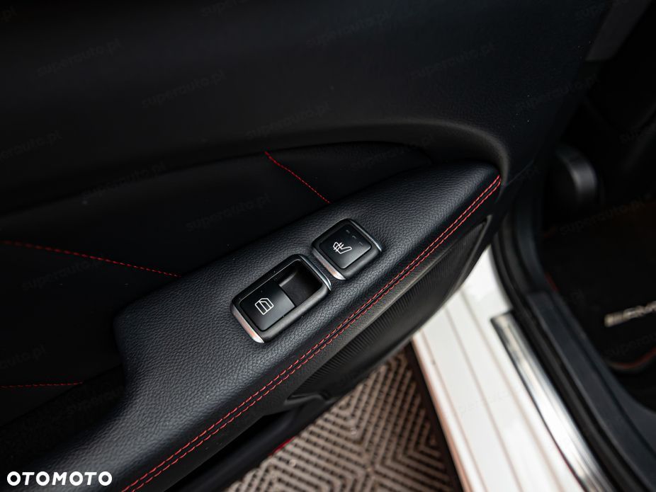 Mercedes-Benz CLS 350 d 4-Matic - 11