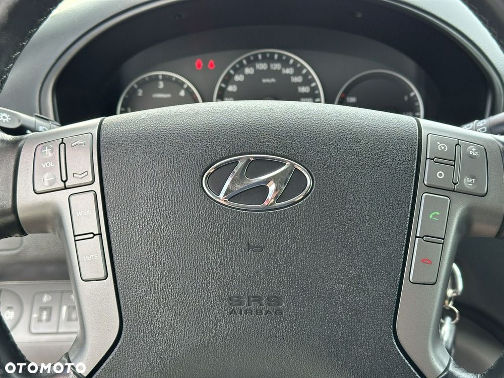 Hyundai H-1 2.5 CRDi Travel Family+ - 20