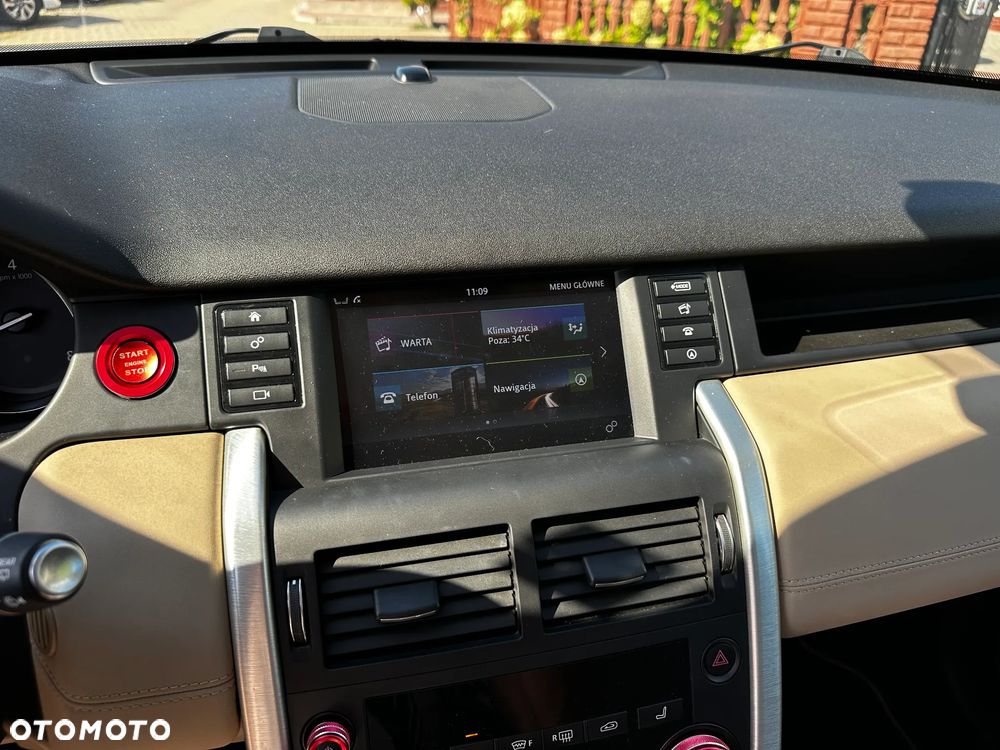Land Rover Discovery Sport - 12