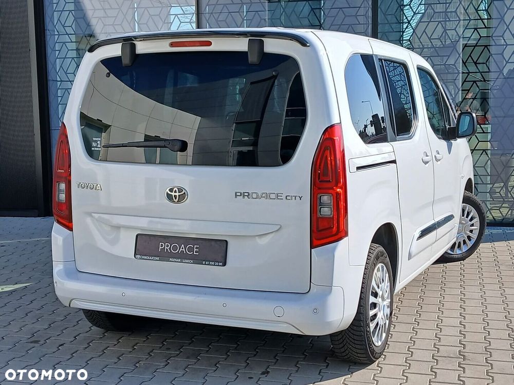 Toyota Proace City Verso 1.5 D-4D Business - 12