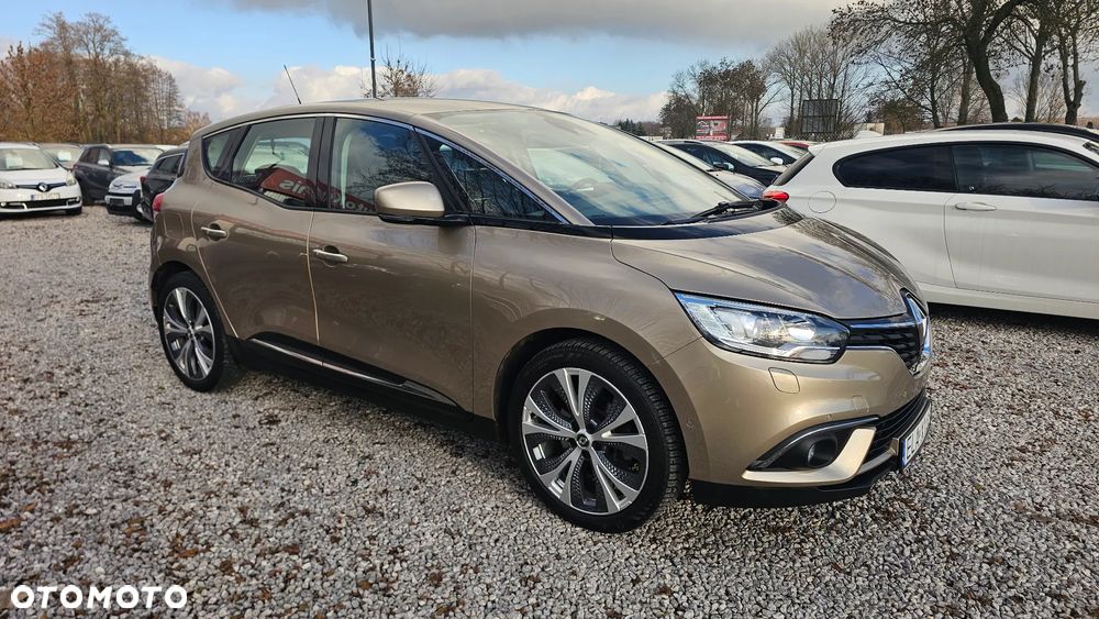 Renault Scenic TCe 140 GPF EDC BOSE EDITION - 9