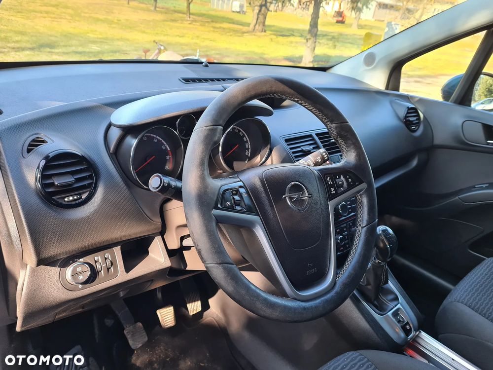 Opel Meriva - 16