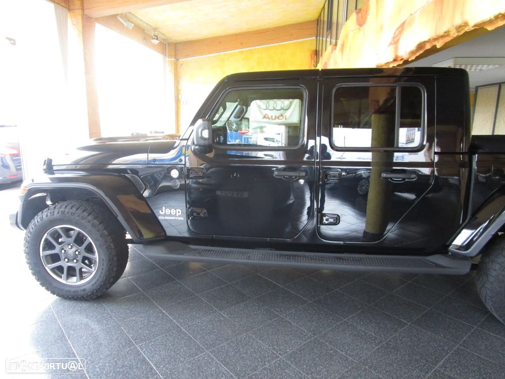 Jeep Gladiator 3.0V6 MultiJet AWD Auto Overland - 11