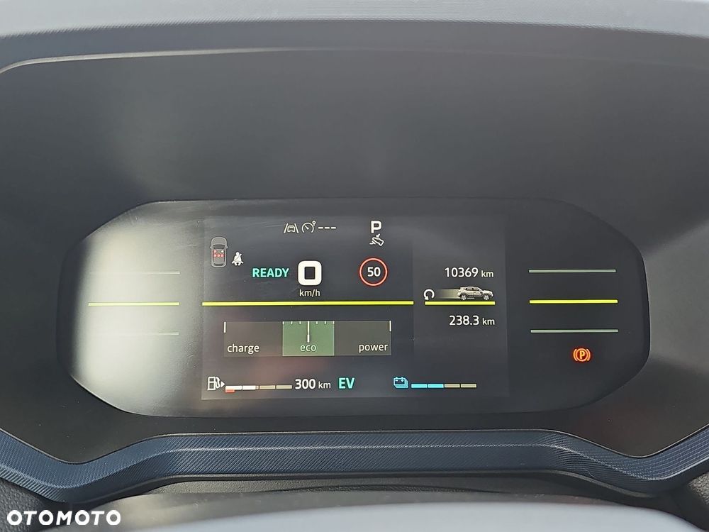 Dacia Duster 1.6 Full Hybrid 140 Journey MMT - 10