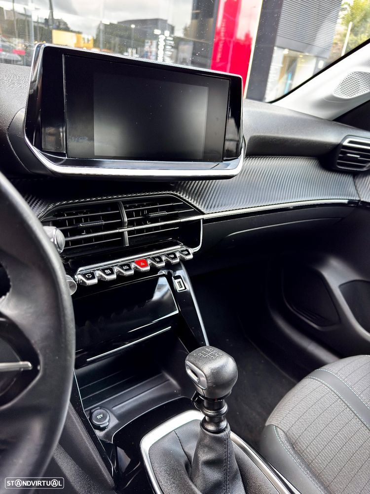 Peugeot 208 1.2 PureTech Allure - 13