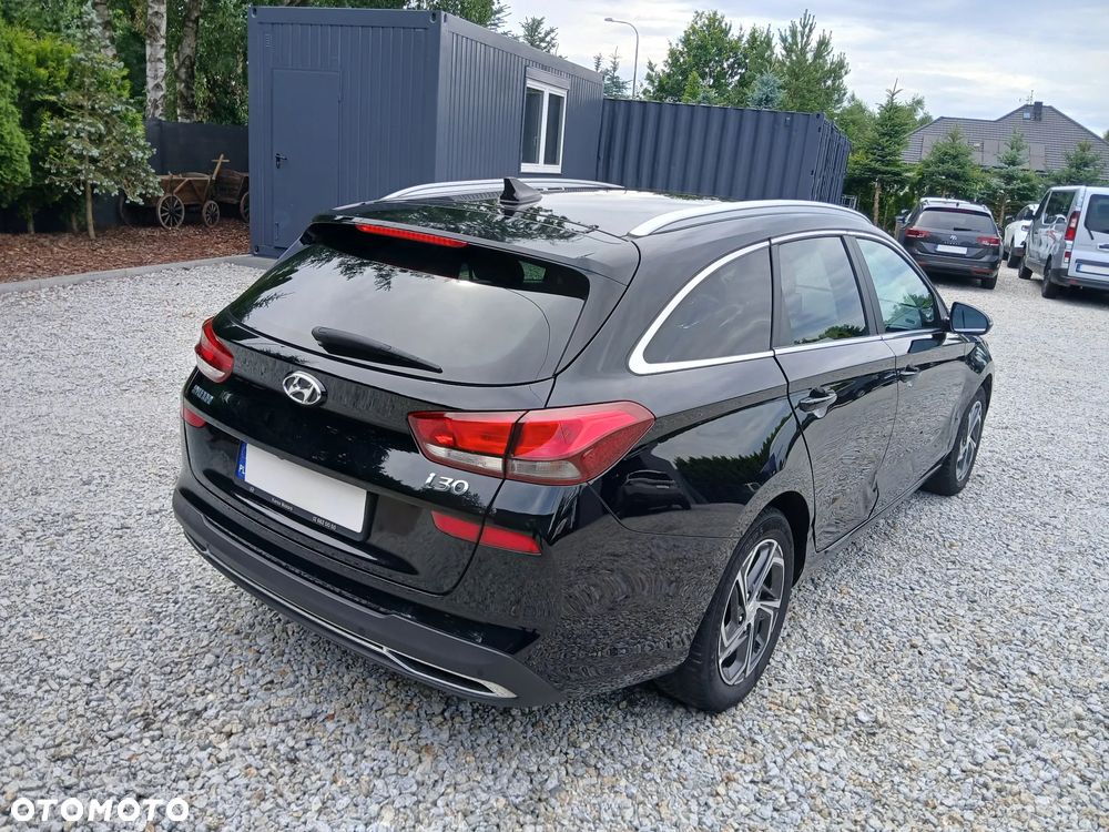 Hyundai i30 1.0 T-GDI Classic + - 17