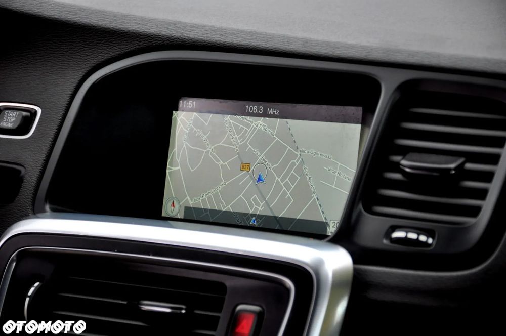 Volvo V60 D4 Drive-E Summum - 30