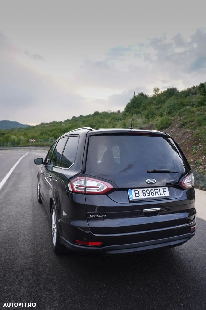 Ford Galaxy 2.0 TDCi Powershift Titanium - 4